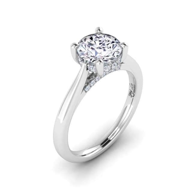 Anello di Fidanzamento “Leo” con Halo Nascosto e Diamante Lab